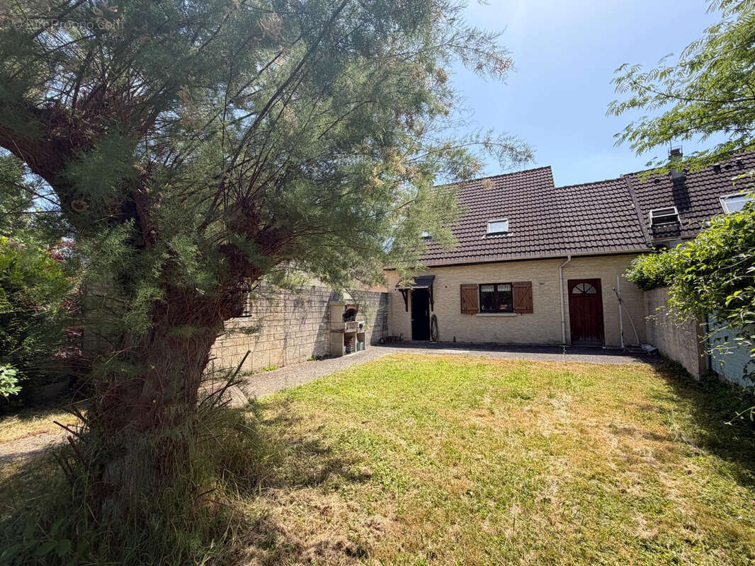 Maison à MITRY-MORY