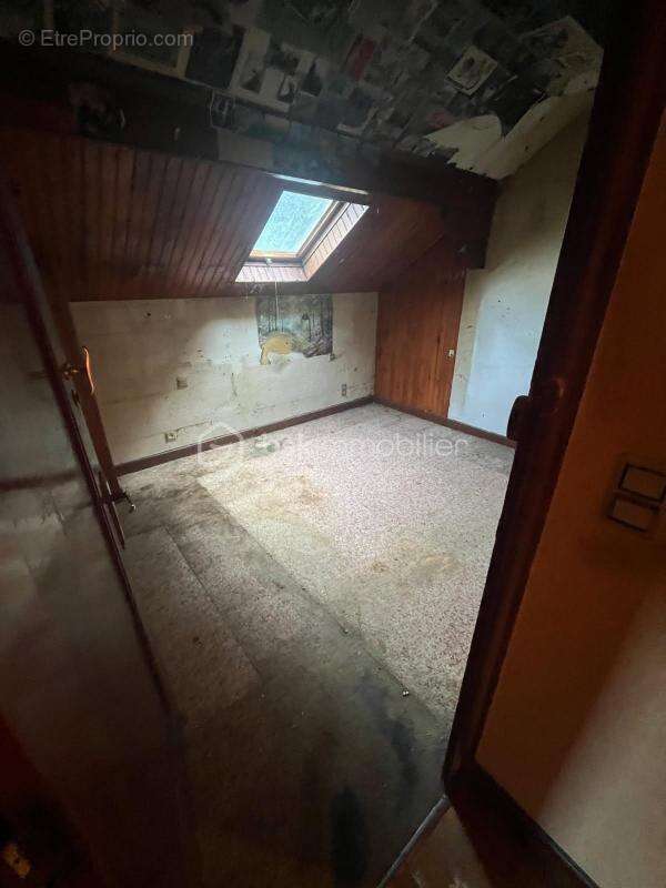 Maison à VIVIERS-DU-LAC