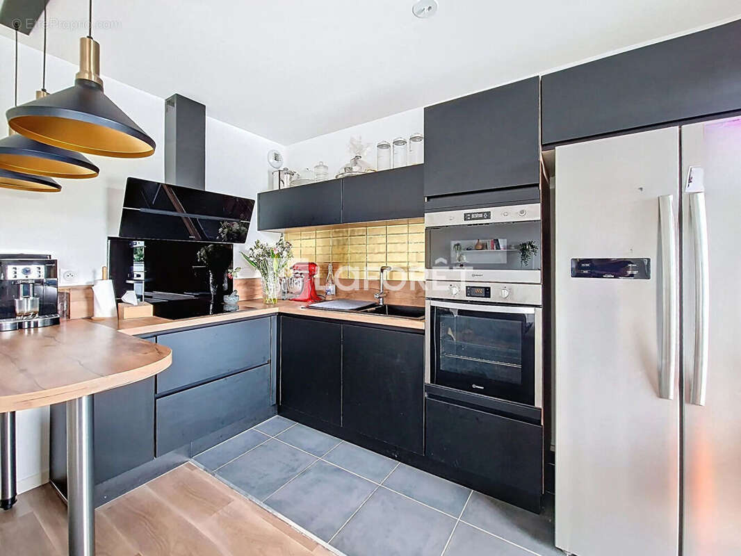 Appartement à BONNEUIL-SUR-MARNE