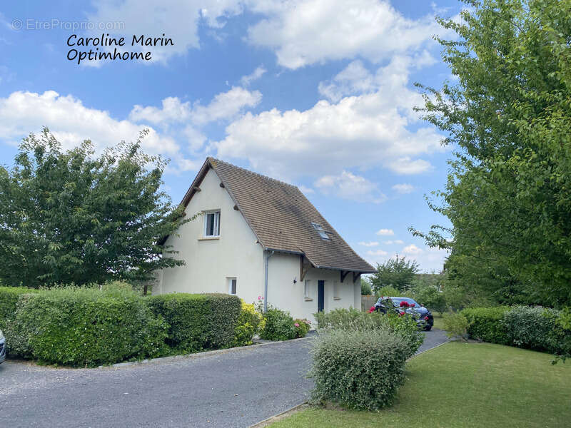 Maison à VIRONVAY