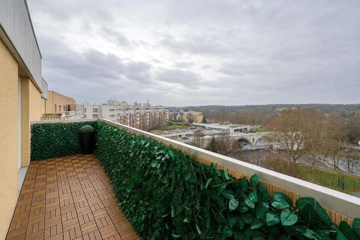Appartement à TORCY