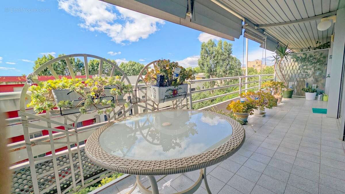Antigone - t4 de 94 m² avec terrasse - photo 2