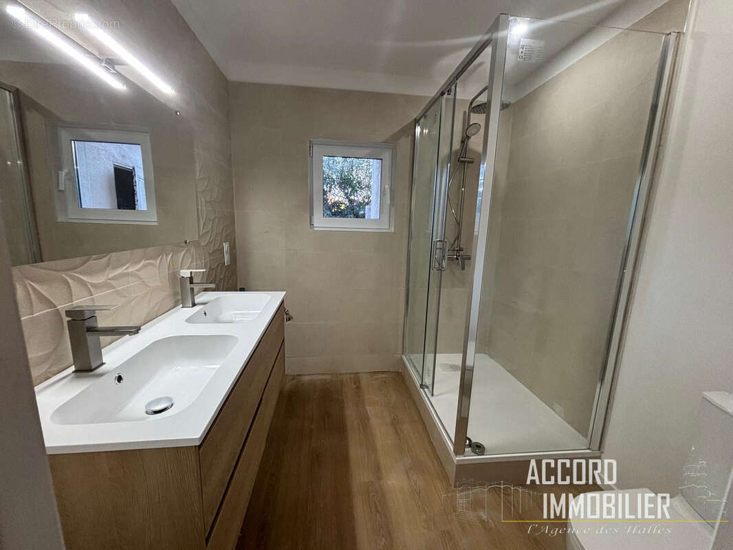 Appartement à MAGALAS