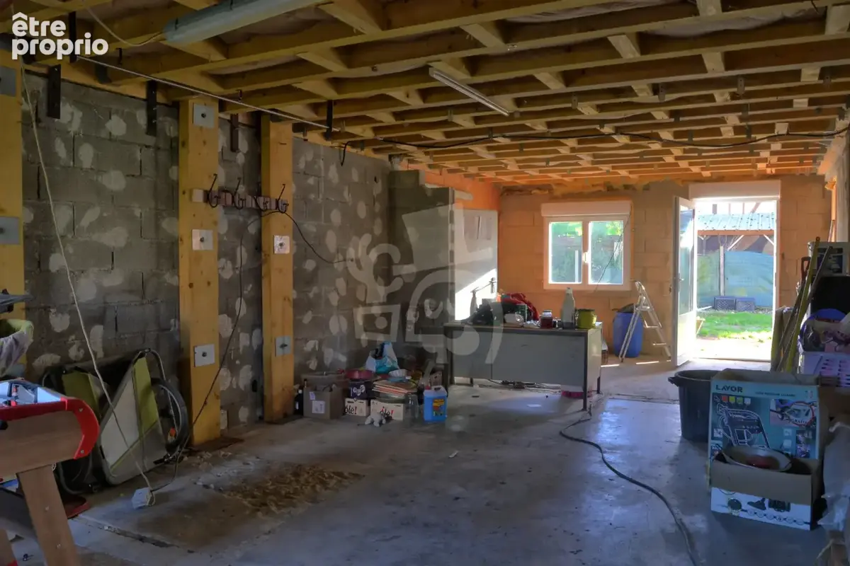 Maison à finir de 346 m2 à La Hardoye - photo 8