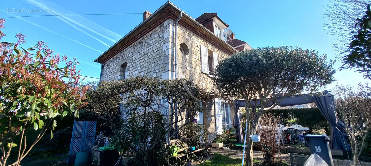 Maison à SOTTEVILLE-LES-ROUEN
