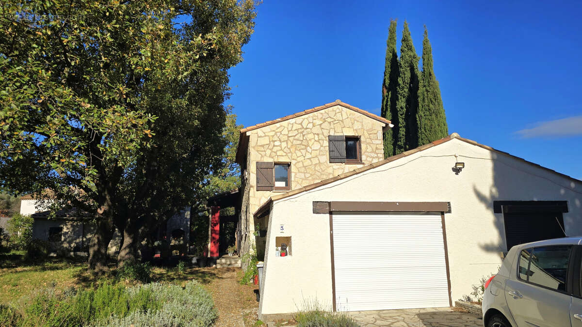 Maison à SAINT-MARTIN-DE-LONDRES