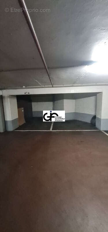 Parking 5 m² à Paris-16e  - photo 3