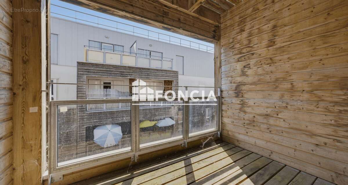 T2 vendu libre centre ville - photo 3