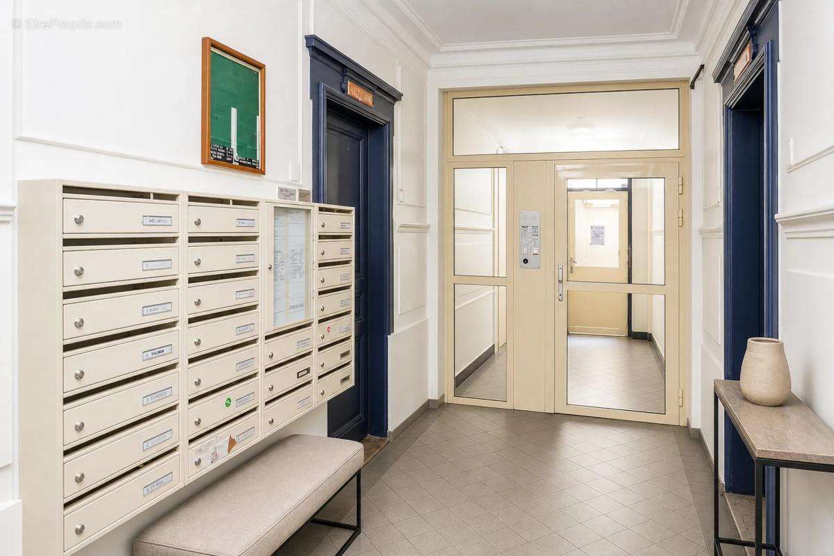 Appartement de 3 pièces de  42,8 m² à Paris 18e - photo 12