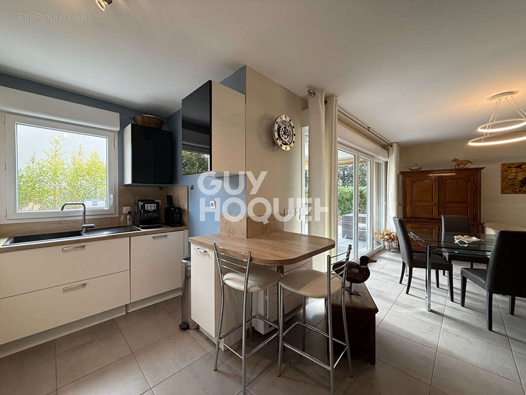 Appartement à VOURLES