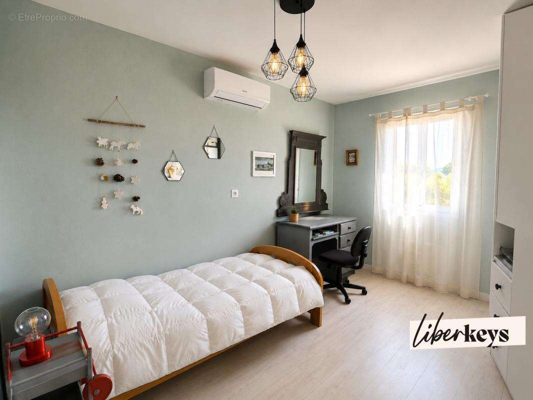Maison familiale récente de 83 m² avec véranda, jardin et suite parentale – Marignane - photo 12