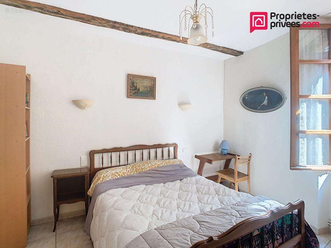 Appartement à AVEZE
