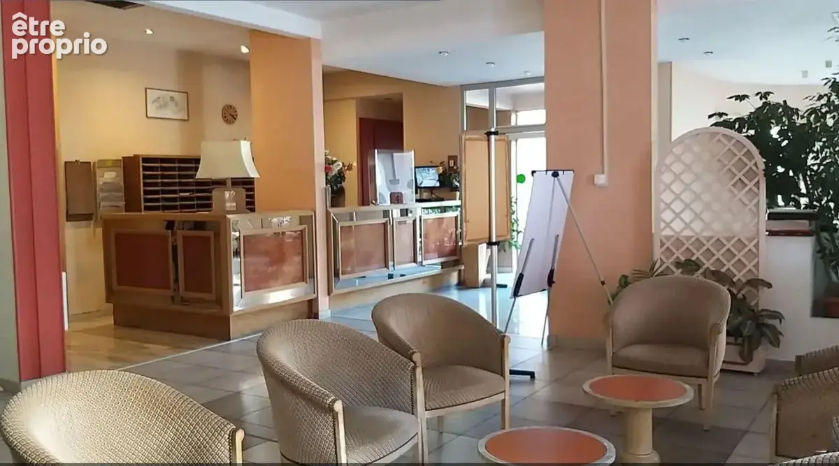 Appartement À Vendre T2 Terrasse/cave/Résidence de services - photo 10
