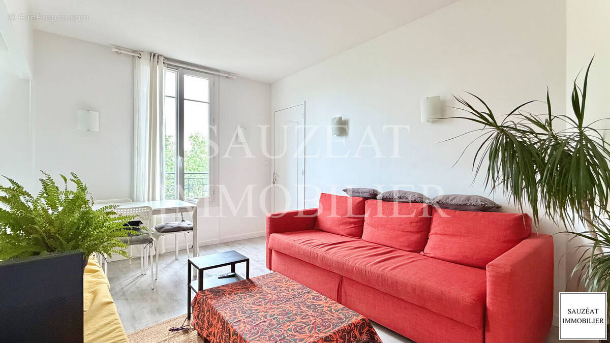 Appartement à MONTROUGE