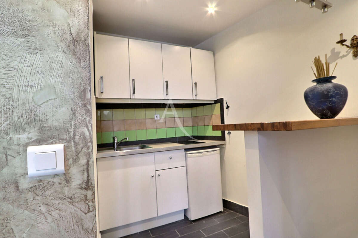 Appartement à AUBERVILLIERS