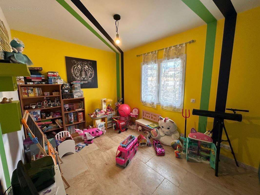 Maison à LABLACHERE