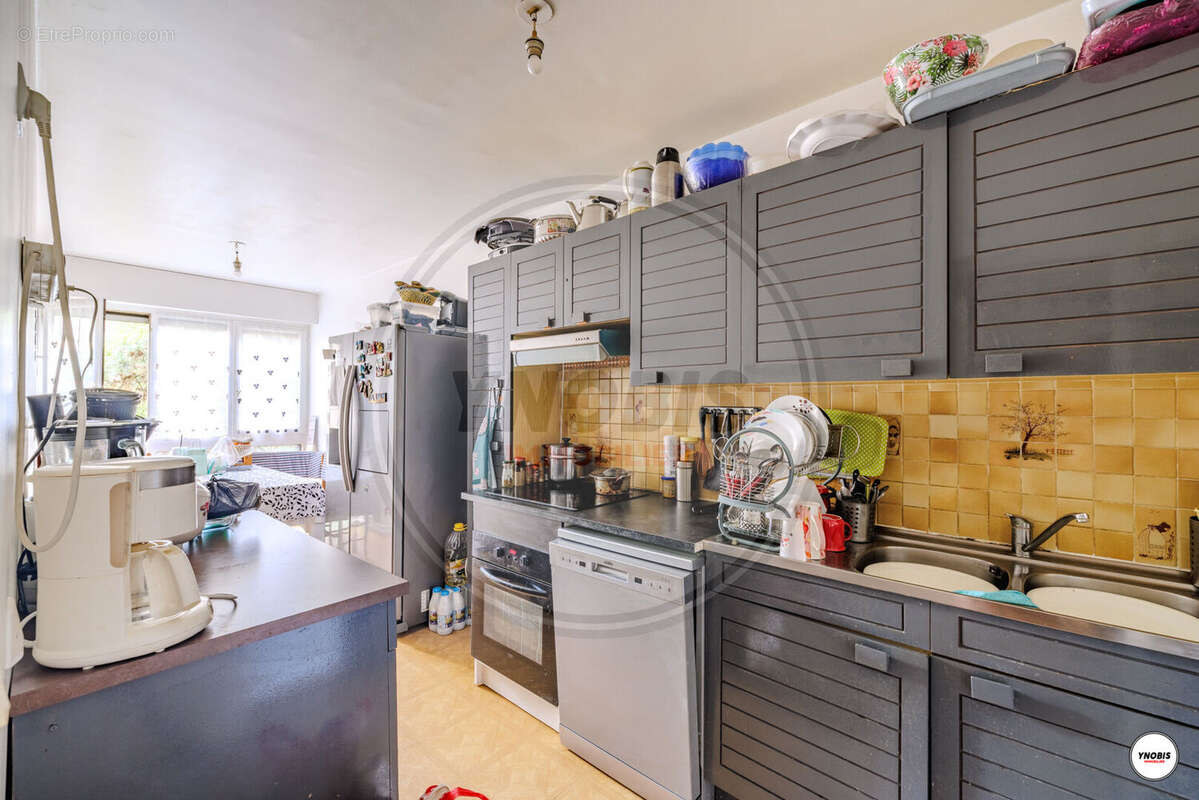 Appartement à LES MUREAUX