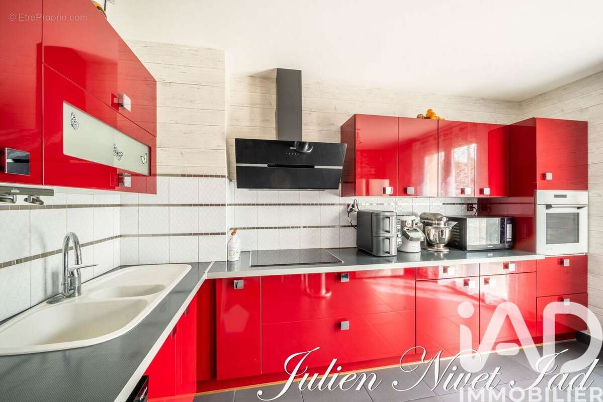 Maison 175 m² à Guiry-En-Vexin  - photo 7