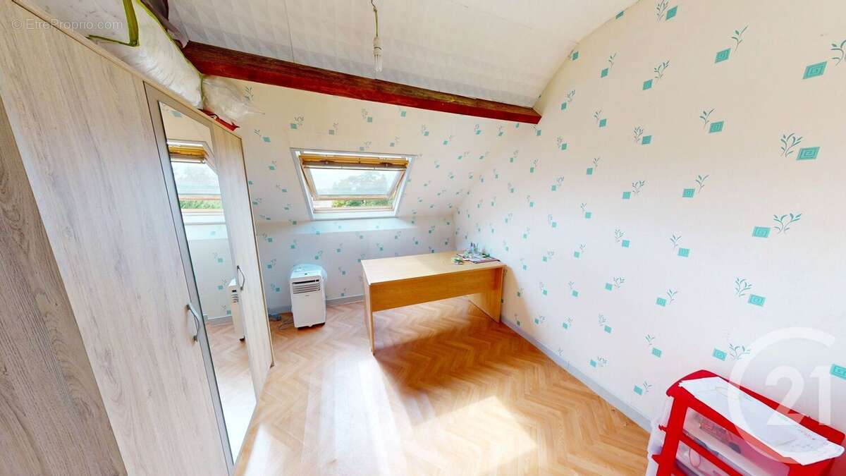 Maison à SAINT-QUENTIN