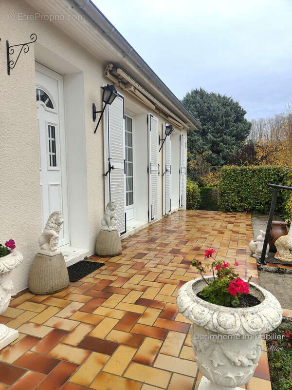 Maison à VILLEMANDEUR