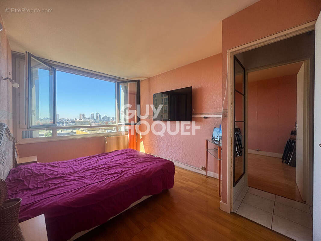 Appartement à AUBERVILLIERS