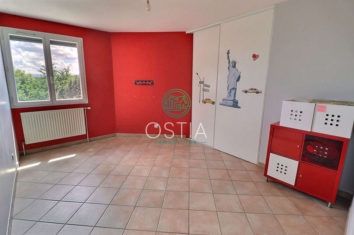 Villa St Romain En Jarez 5 pièce(s) 112 m2 - photo 9
