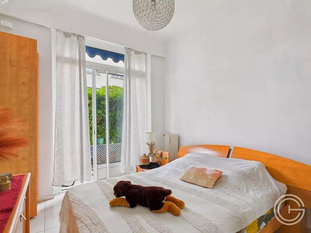 Appartement RDC - 3 pièces 65m² - Terrasse Parking Cave - Av de la Lanterne - NICE - photo 8