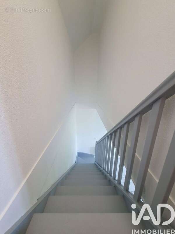 Appartement 60 m² à Magny-Le-Hongre  - photo 8