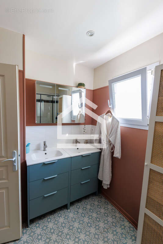 Maison à LA PLAINE-SUR-MER