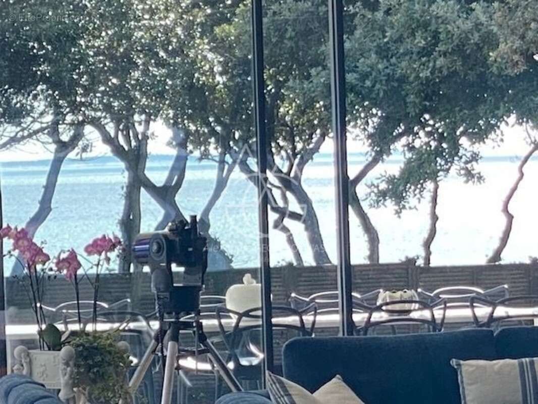 Exceptionnel à proximité de Royan. Villa avec une vue panoramique sur mer - photo 6