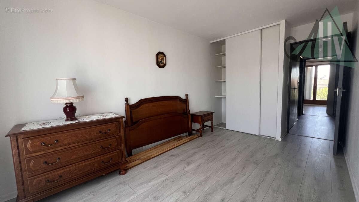 MONTEREAU FAULT YONNE (77130) Appartement 3 pièces 2 chambres 61.50 m2 environ - photo 8