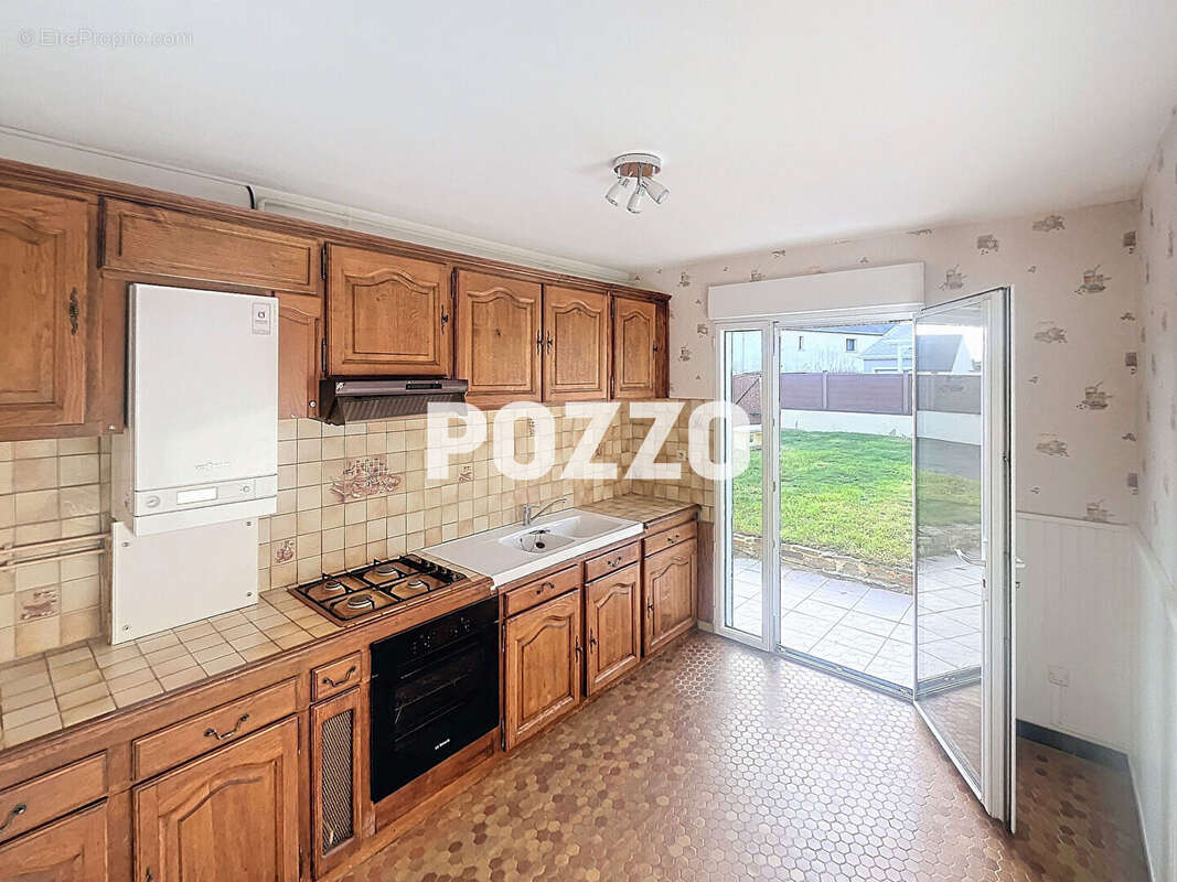 Maison à SAINT-PAIR-SUR-MER