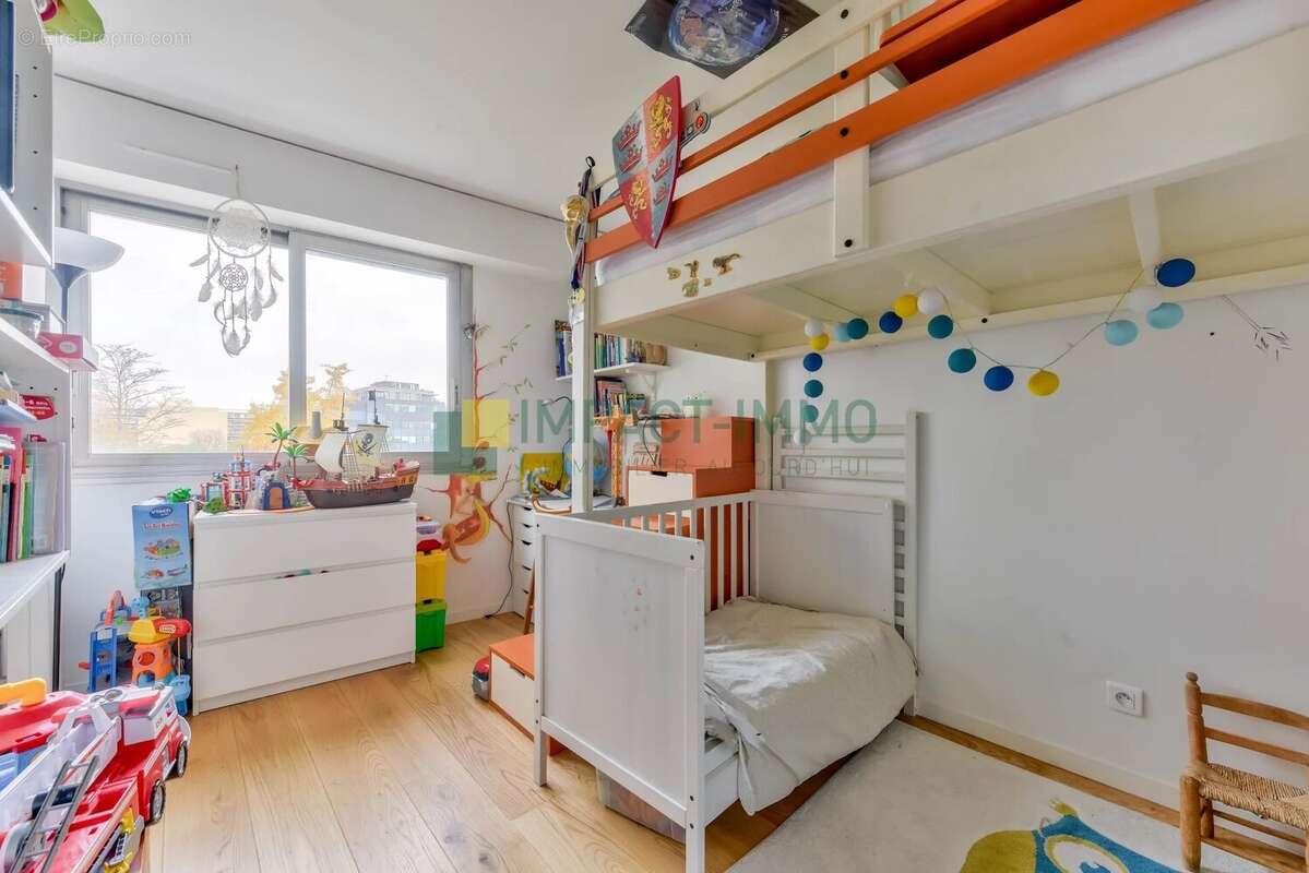 Appartement à CLICHY