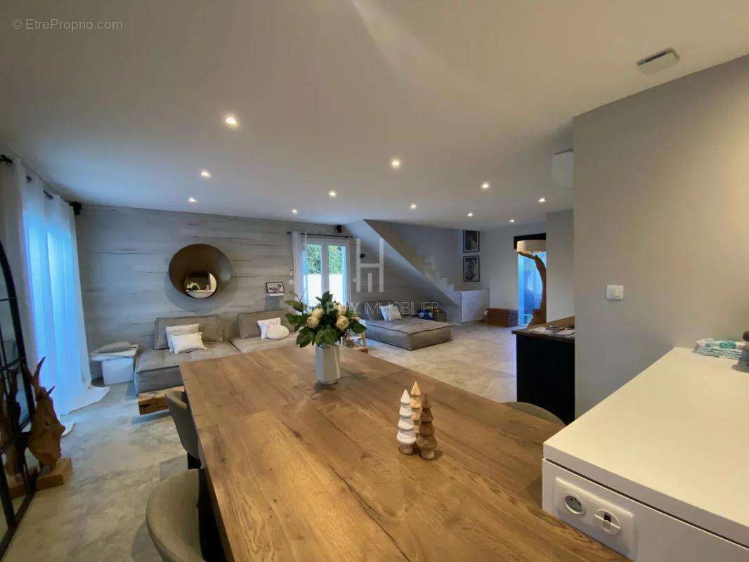 Maison à MAUSSANE-LES-ALPILLES