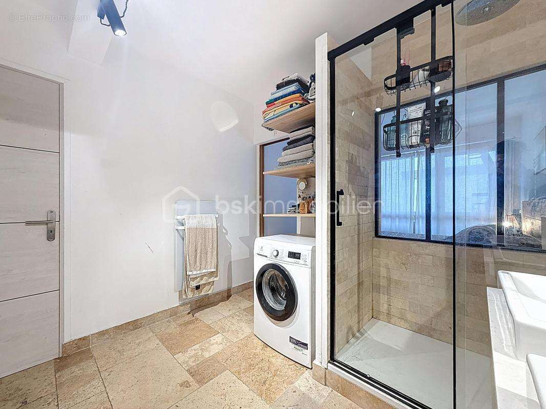 Appartement à RUEIL-MALMAISON