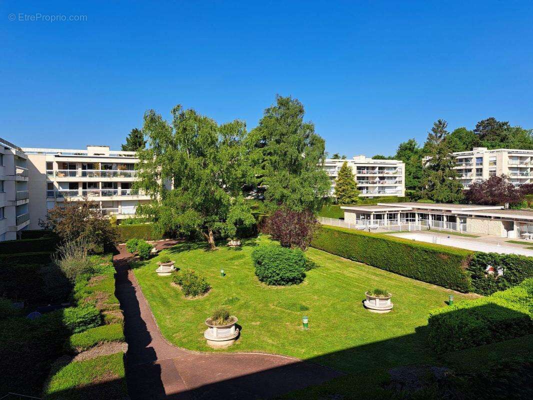 Appartement à BAILLY
