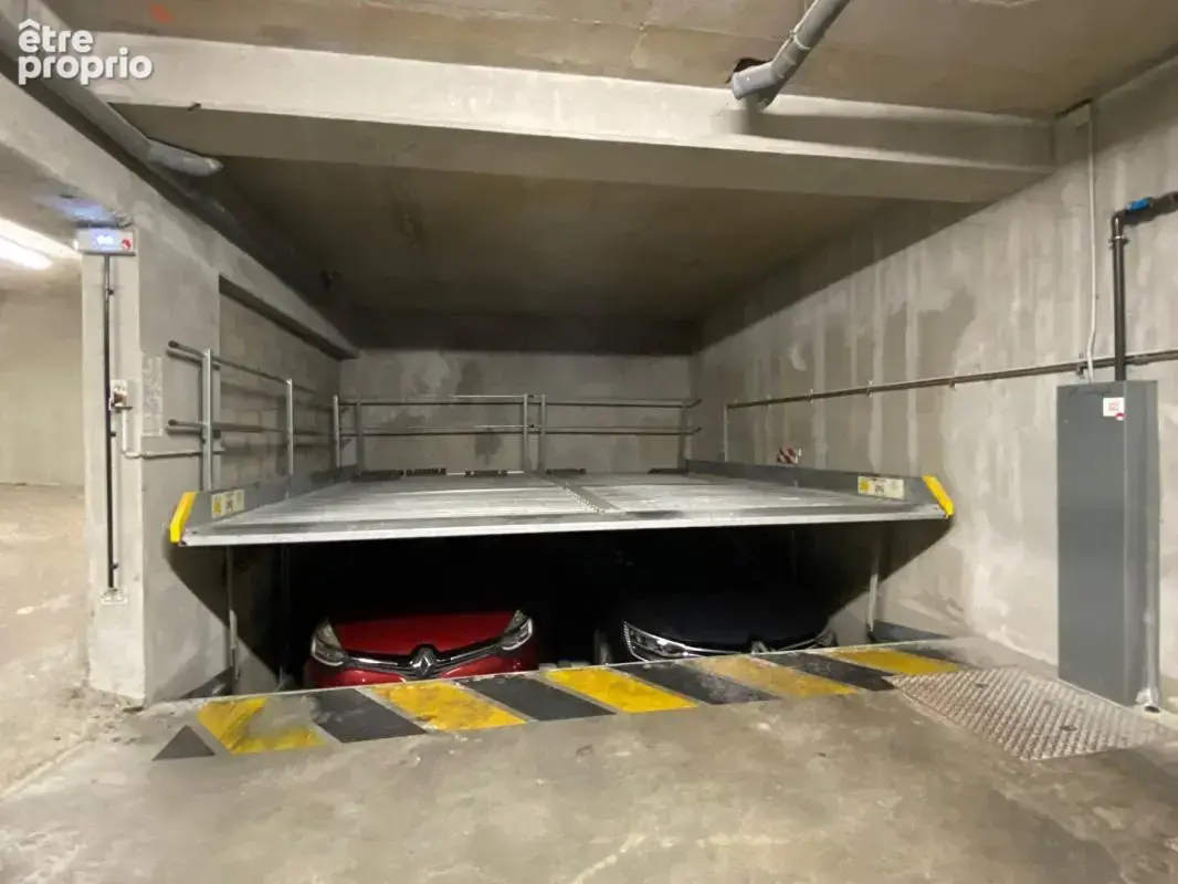 Lyon 3ème - emplacement de parking privatif - secteur maisons neuves - photo 3
