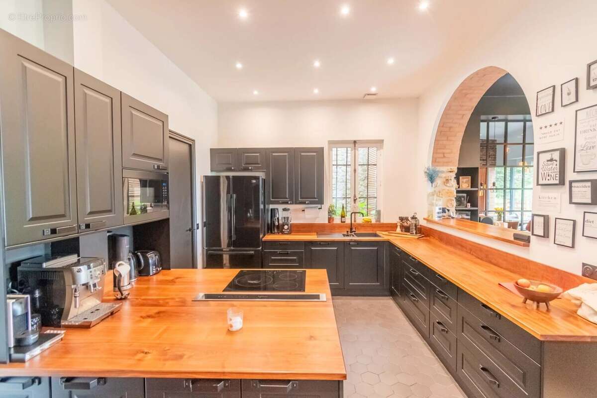 Maison à MONTMORENCY