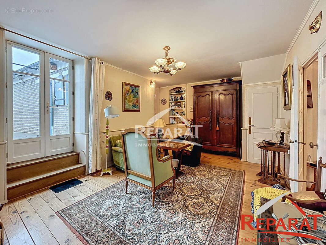 Maison 155 m² à Allassac  - photo 3