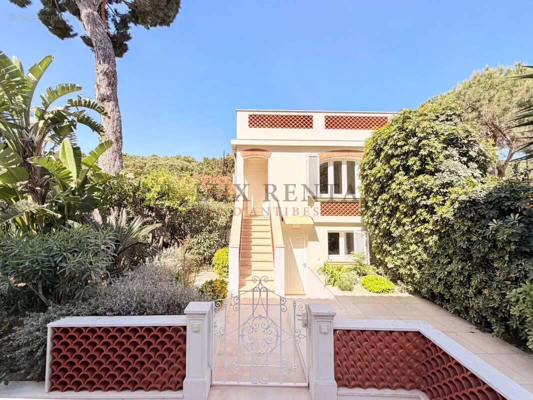 Maison à ANTIBES
