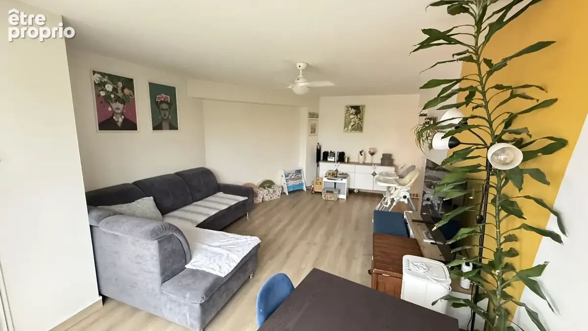 Appartement à TREMBLAY-EN-FRANCE