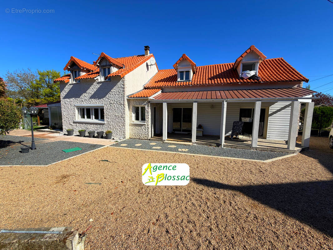 Maison à CHENEVELLES