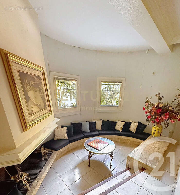 Maison 188 m² à Saint-Jean-De-Vedas  - photo 10