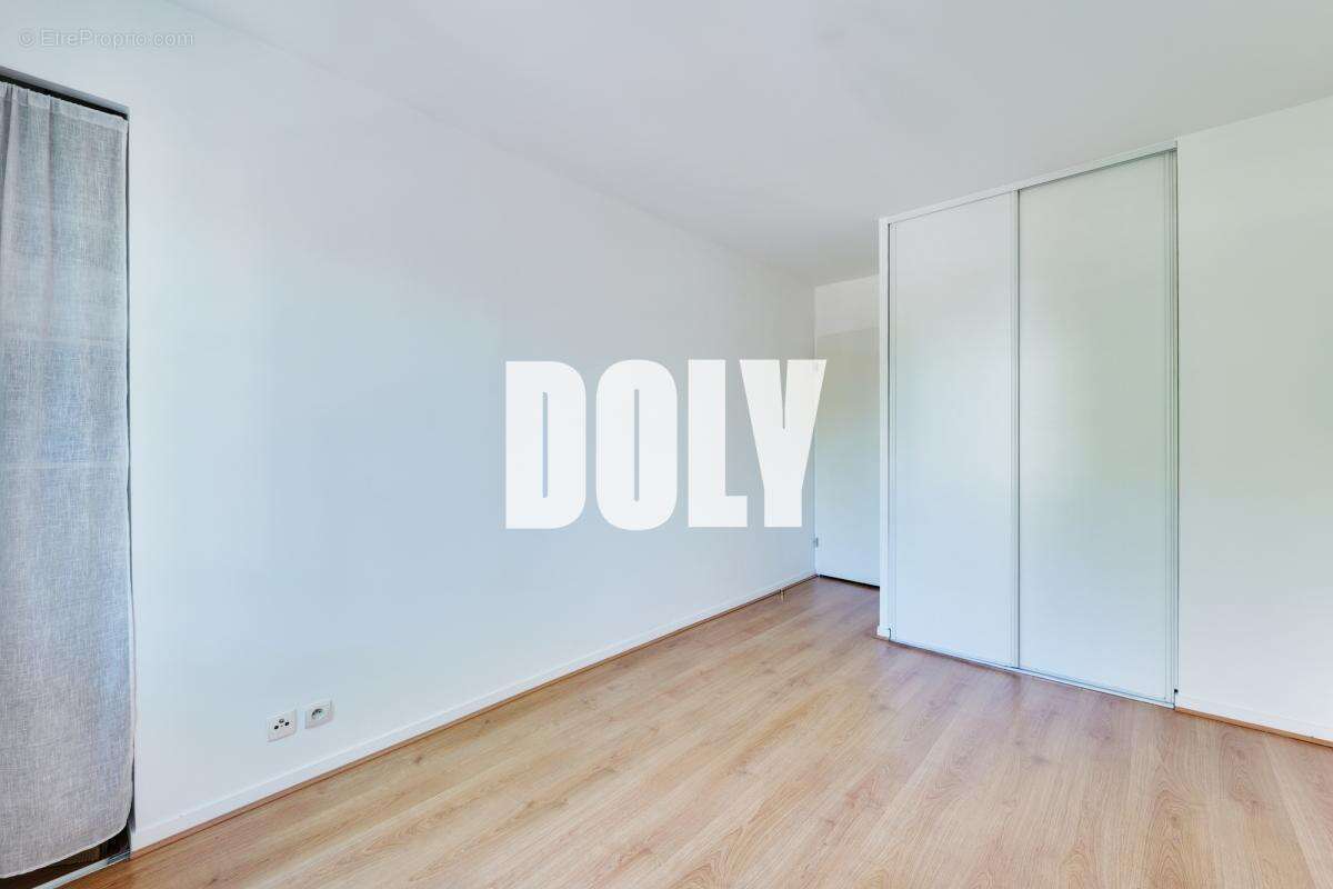 Appartement à MONTROUGE
