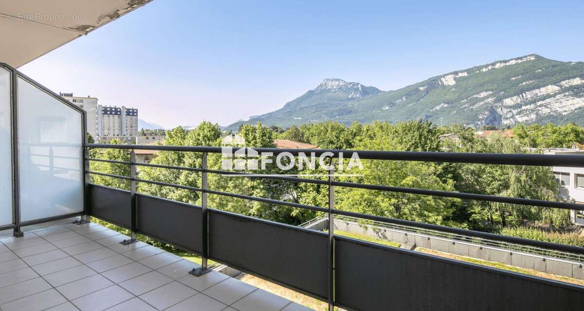 Appartement à SAINT-MARTIN-LE-VINOUX