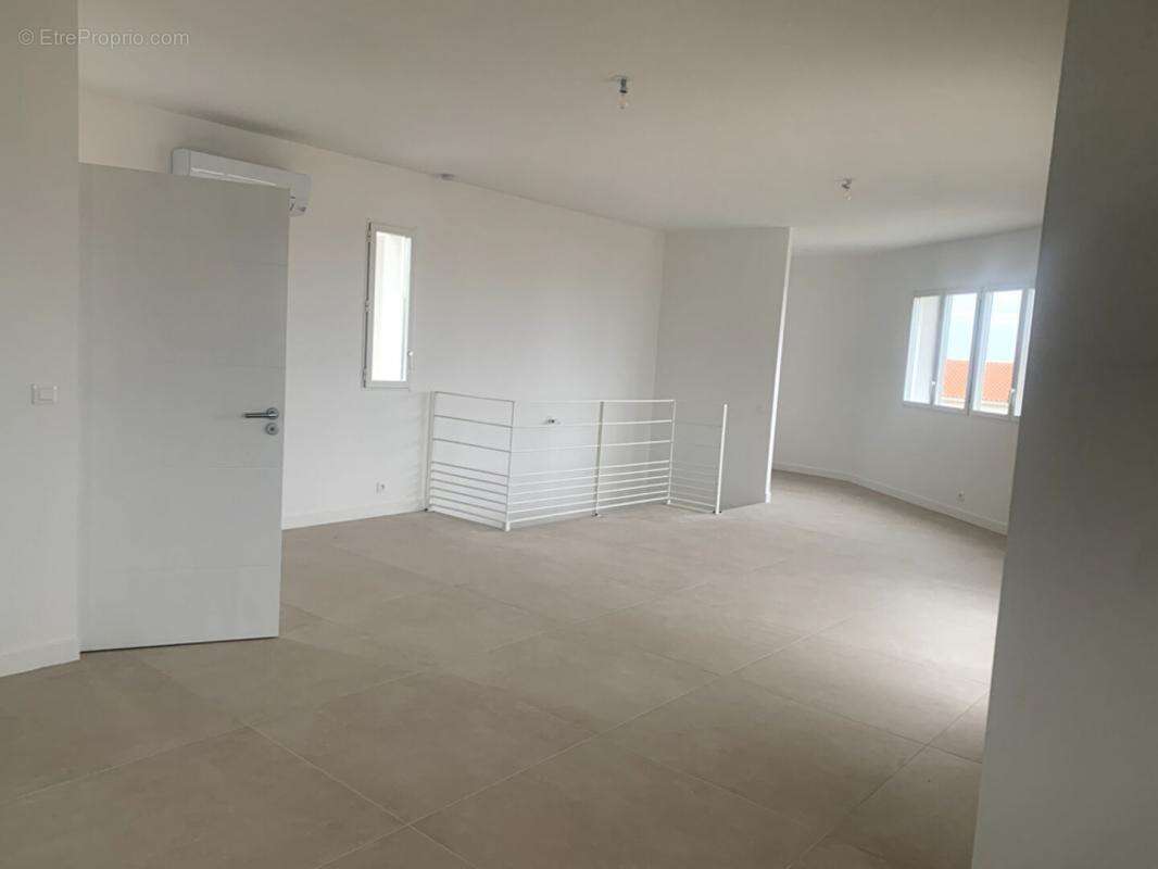 Appartement à MARTIGUES