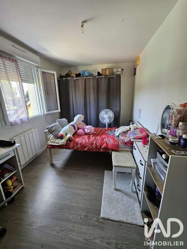 Maison 135 m² à Ully-Saint-Georges  - photo 6