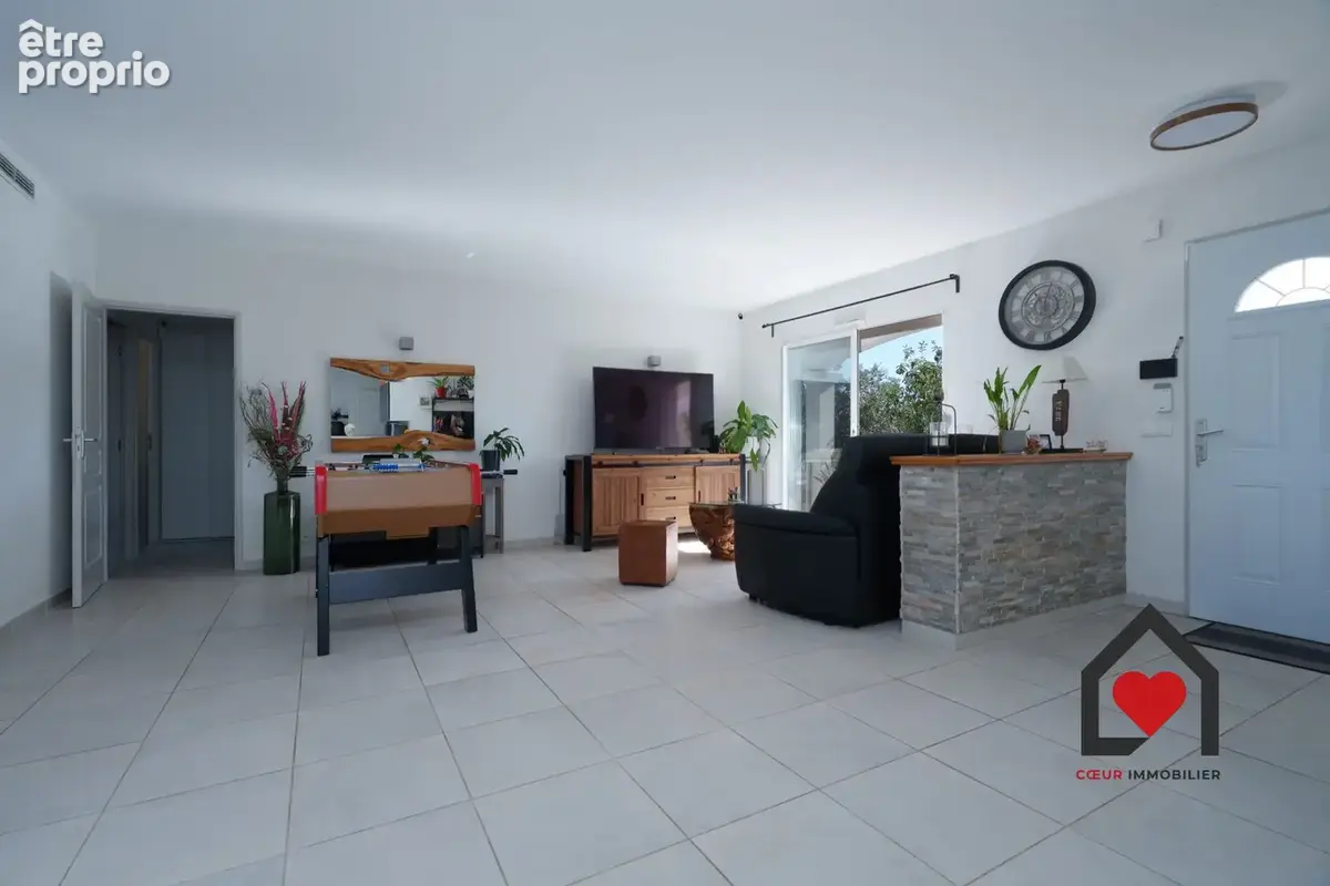 Maison 5 pièces 115 m² à vendre à Servian (34290) - photo 8