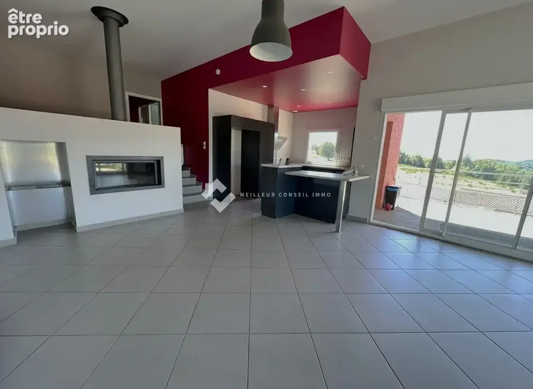 Maison 6 pièces 126 m² à vendre à Saint-Remy-Sur-Durolle (63550) - photo 5