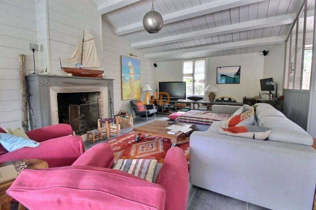 Maison familiale avec piscine chauffée – Proximité plage - photo 6